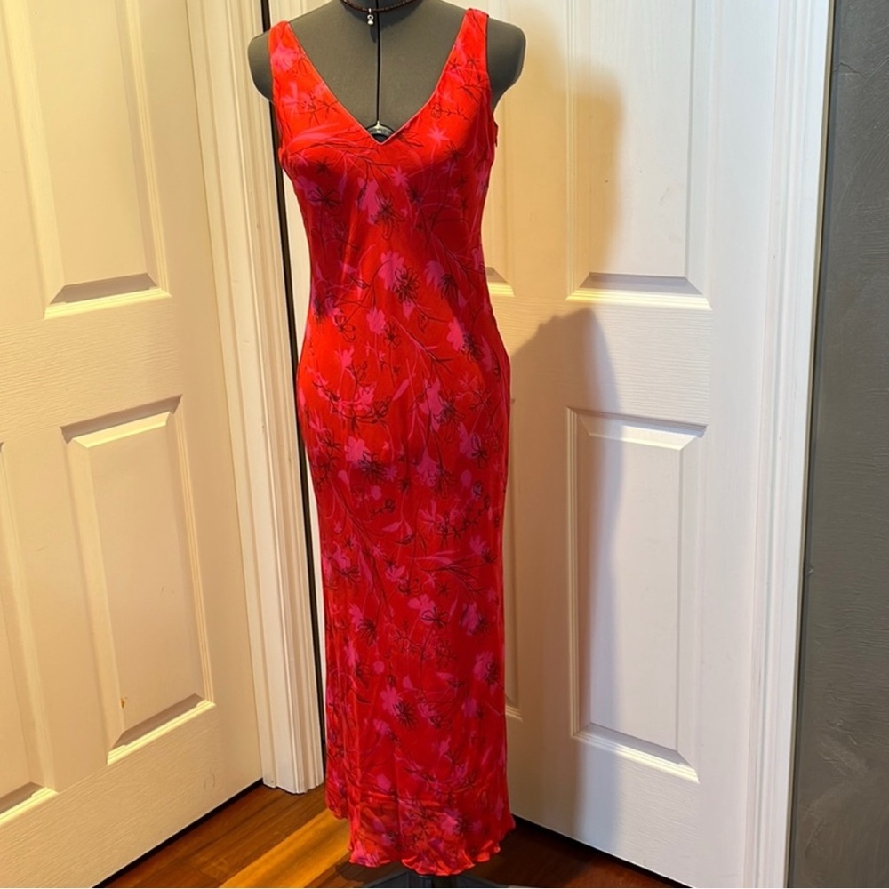 Georgiou Studio Vintage Red Floral Sleeveless Cocktail Dresss